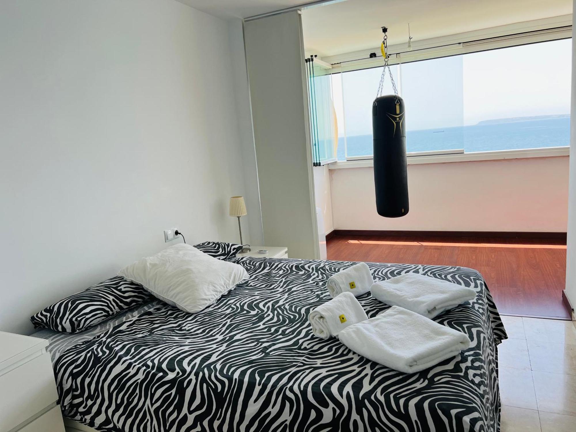 Relax Frente Al Mar De Alicante Apartment Екстериор снимка